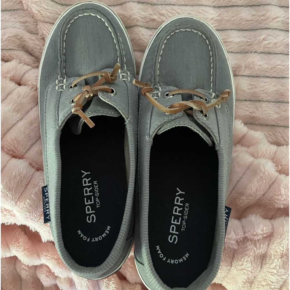 Gently Used, Memory Foam Top Sider - image 1